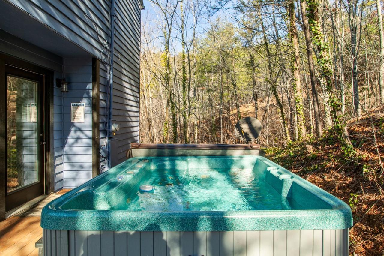 Hot Tub 7 Min To Parkway More Pigeon Forge Exterior photo